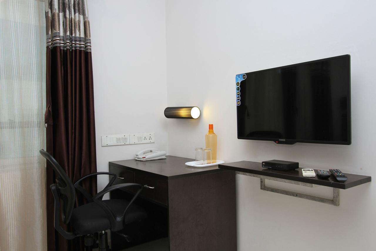Oyo 7463 Leo Suites Μπανγκαλόρ Εξωτερικό φωτογραφία